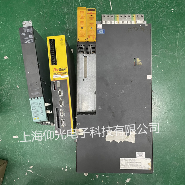 BAUMULLER鮑米勒伺服驅(qū)動器維修BUG2-60-31-B-010跳閘 上錯電電源燈不亮修理