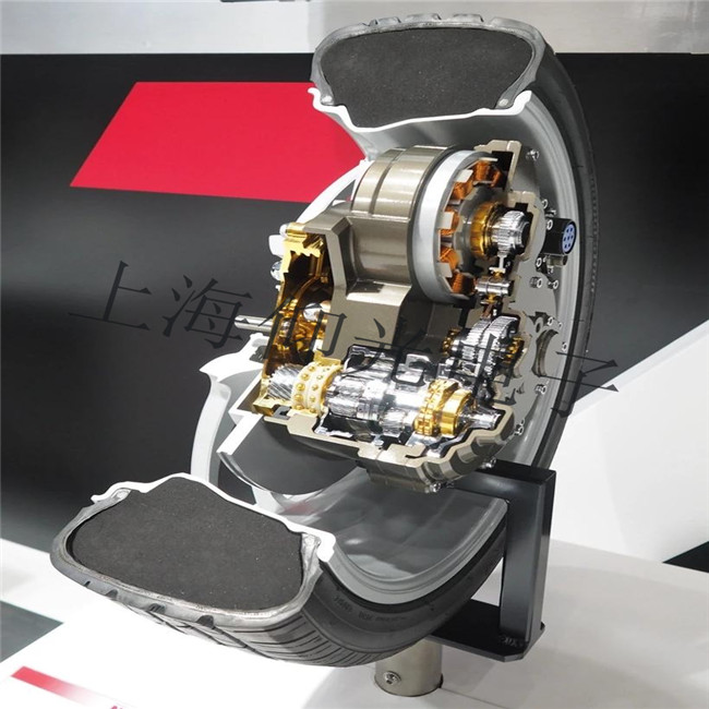 Volvo沃爾沃新能源電機控制器損壞維修方法