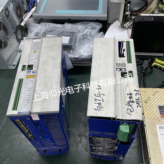 科爾摩根驅(qū)動(dòng)器S62000上電報(bào)警F04 F06故障維修