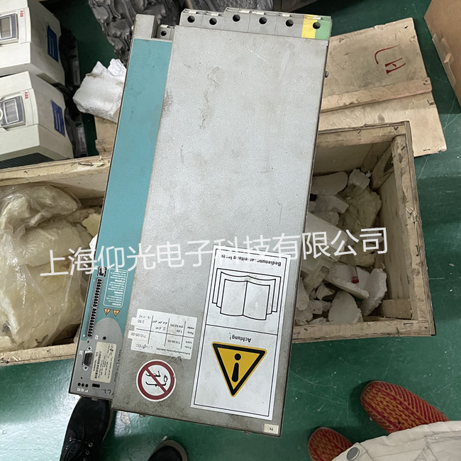 路斯特LEVITEC伺服控制器維修 54SC250.L.BR.HF.K04驅(qū)動器顯示報警修理