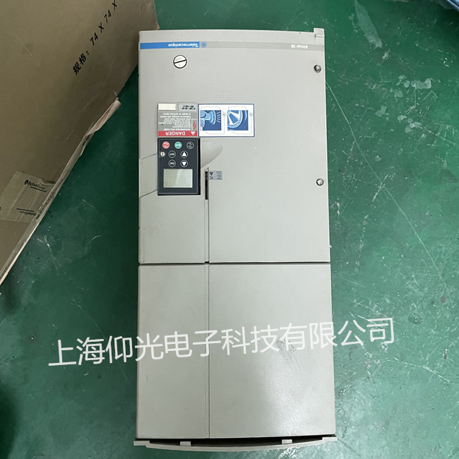 施耐德變頻器維修報(bào)警 ATV38HD46N4報(bào)警顯示OH1/OH3快修