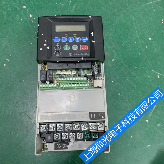 AB羅克韋爾變頻器報警F11故障維修