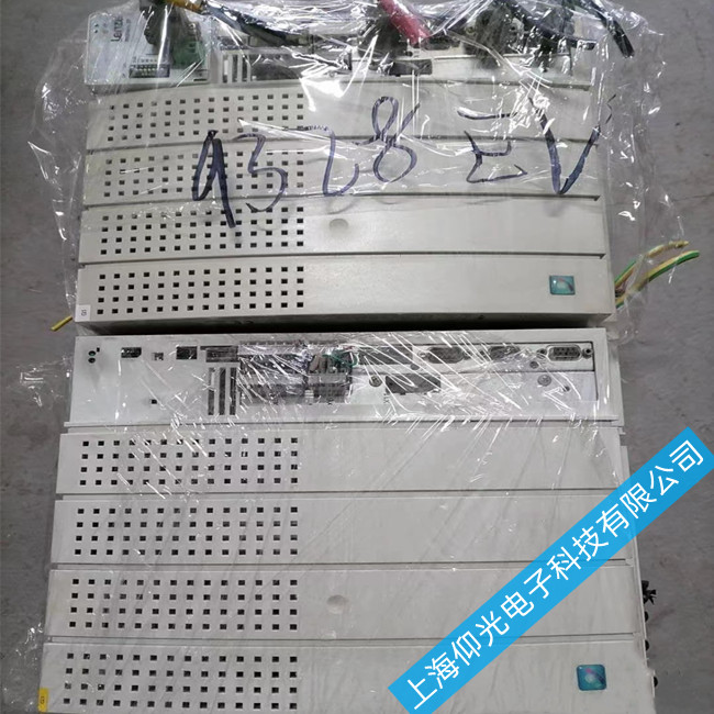 倫茨ewl0020驅(qū)動器維修報警H07,107內(nèi)部故障跳閘