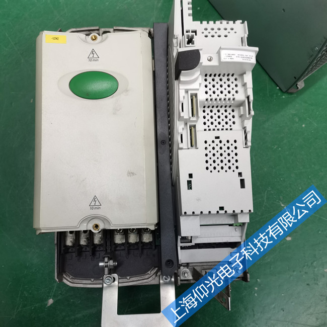 艾默生變頻器維修MEV3000-40550-000運行顯示E013,E014過載維修
