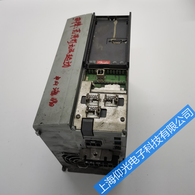 丹佛斯變頻器維修FC302走DP通訊,12~27,12~37需不需要短接