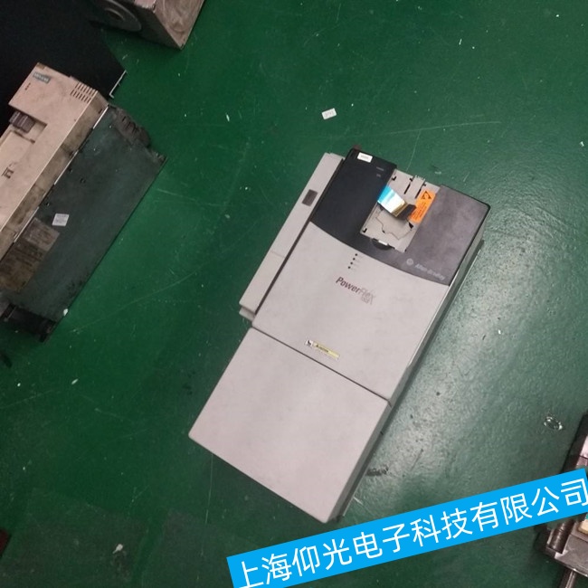 惠州三菱RH-SDH機(jī)器人變頻器有顯示無輸出故障維修歡迎致電