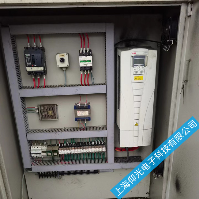 ABB變頻器ACS510/550面板拷貝參數(shù)及修改語言的方法