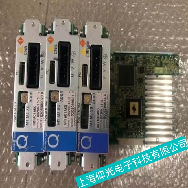 江門川崎機器人RS003N變頻器顯示正常但無輸出故障維修售后處
