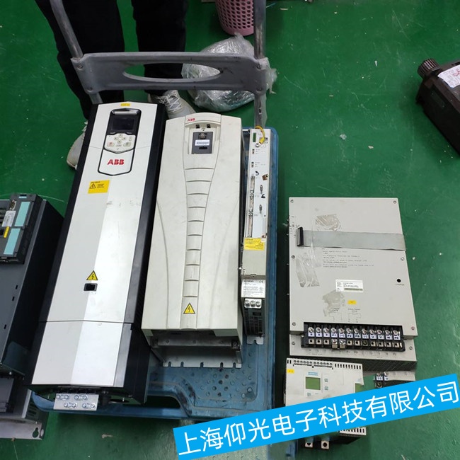 蘇州ABB機(jī)器人IRB120系列變頻器輸出電流過大故障維修售后點(diǎn)